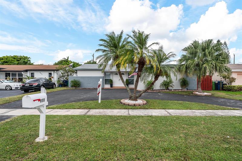 Details for 9511 21st Mnr, Sunrise, FL 33322