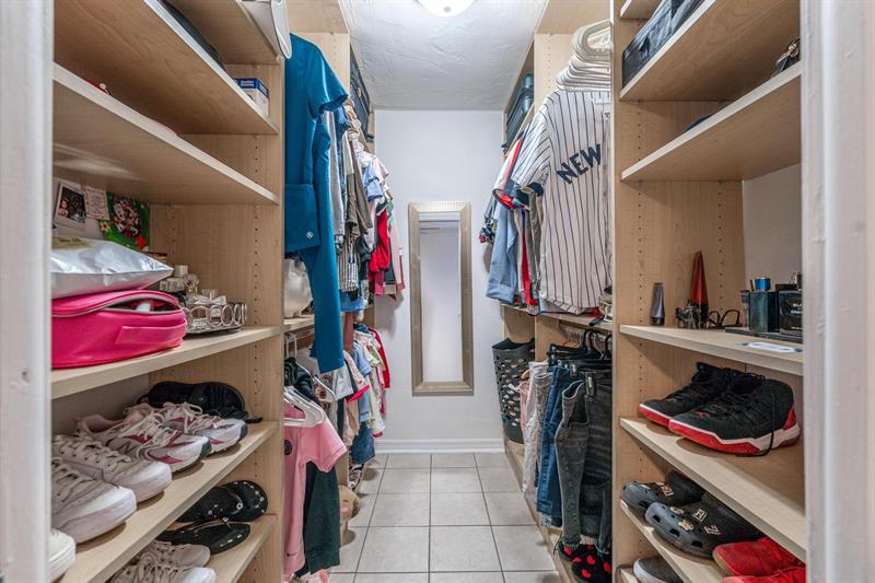 Image 31 of 36 For 9511 21st Mnr