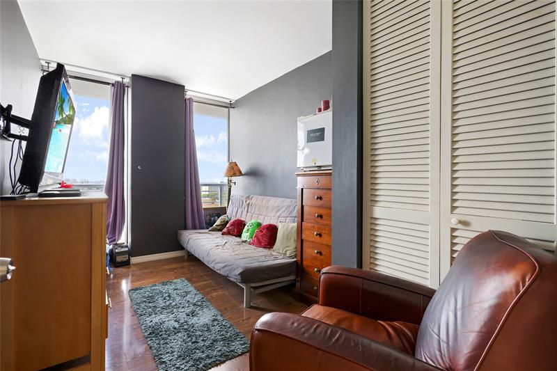 Image 16 of 26 For 1720 Harrison St  10a