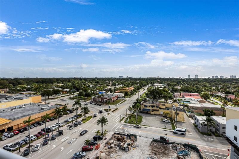 Image 7 of 26 For 1720 Harrison St  10a