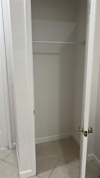 Image 14 of 31 For 6095 116th Dr