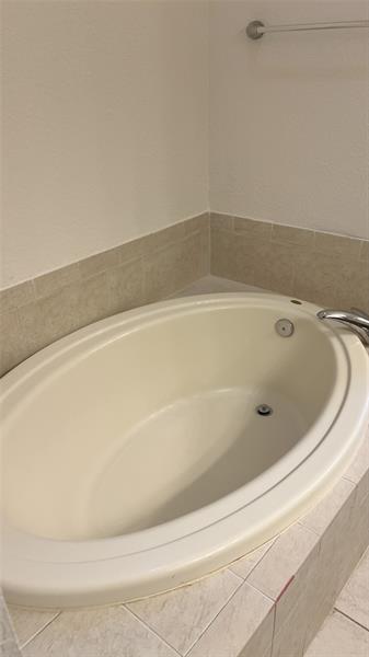 Image 17 of 31 For 6095 116th Dr