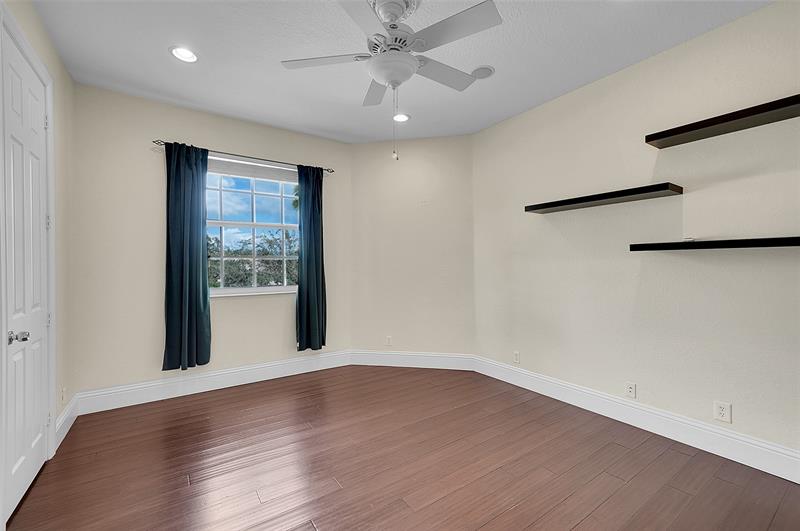 Image 24 of 29 For 11012 70th Ct