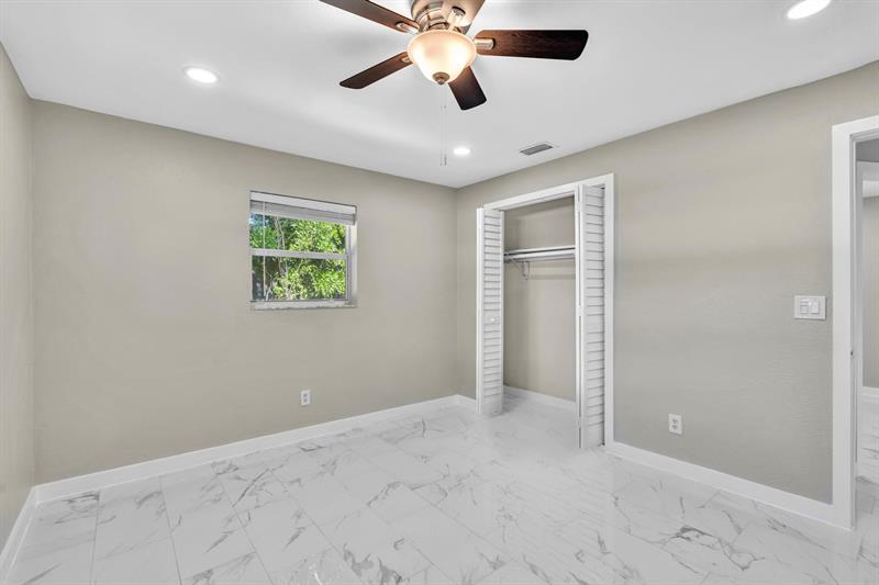 Image 11 of 19 For 2770 25th St