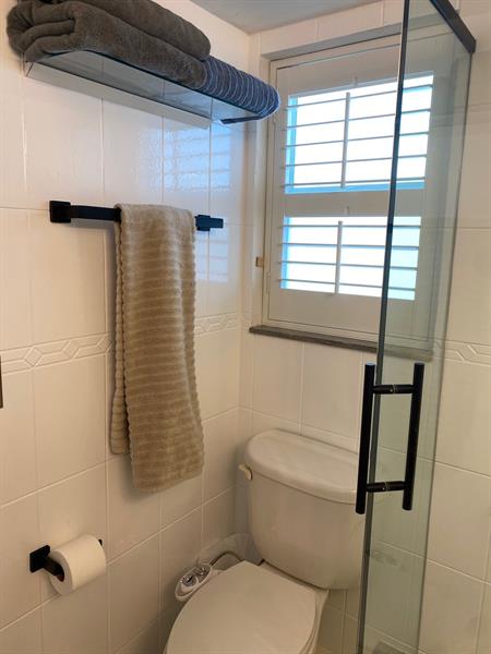 Image 24 of 30 For 2850 14th Street Cswy  401 B