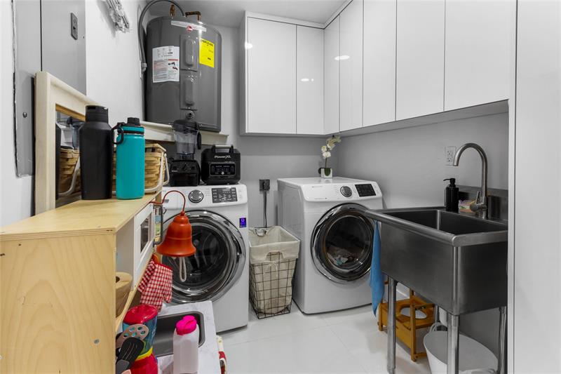 Image 17 of 23 For 8580 11th Ct