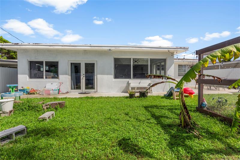 Image 19 of 23 For 8580 11th Ct