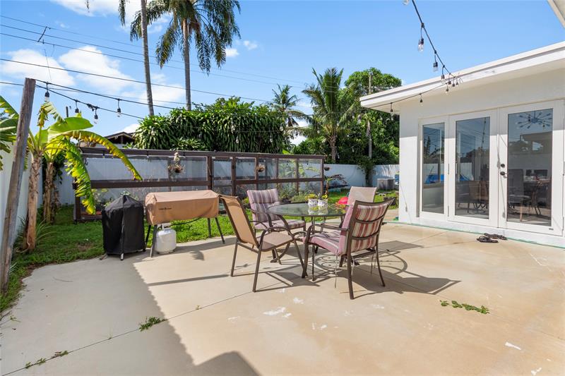 Image 20 of 23 For 8580 11th Ct