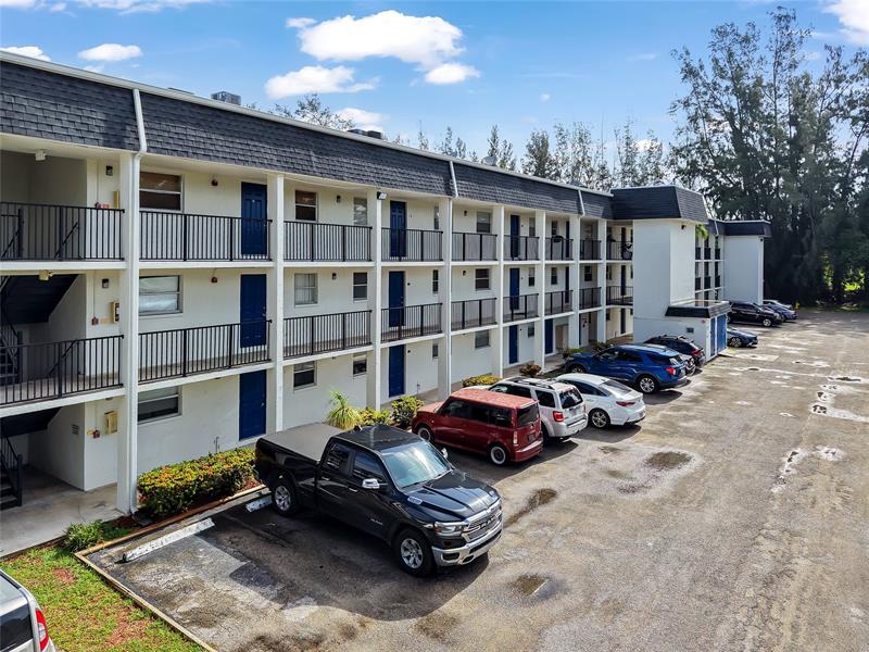 Image 10 of 47 For 5100 64th Ave  303