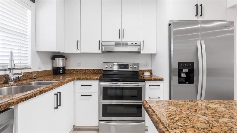 Image 17 of 47 For 5100 64th Ave  303