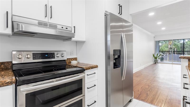 Image 18 of 47 For 5100 64th Ave  303