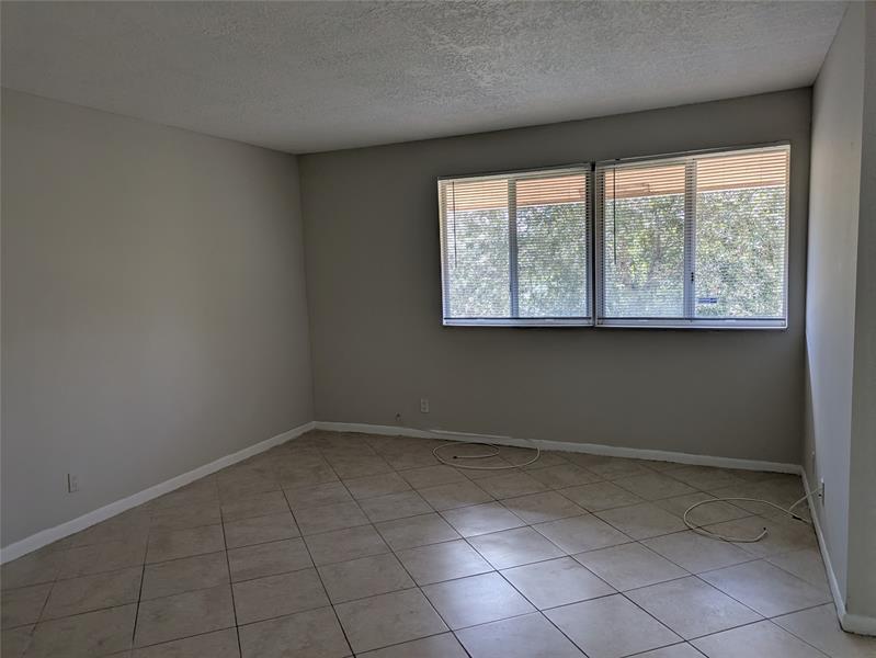 Image 15 of 22 For 8912 38th Dr  8912