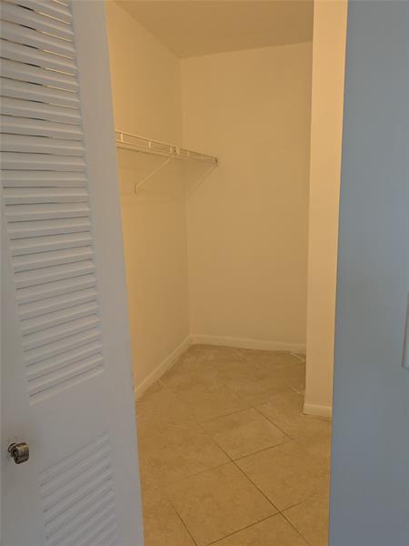 Image 17 of 22 For 8912 38th Dr  8912