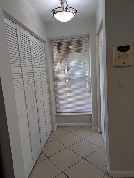 Image 9 of 22 For 8912 38th Dr  8912