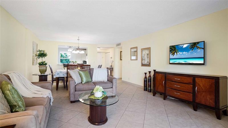 Image 11 of 41 For 441 3rd St  201