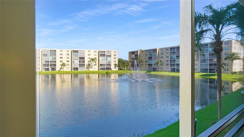 Image 2 of 41 For 441 3rd St  201