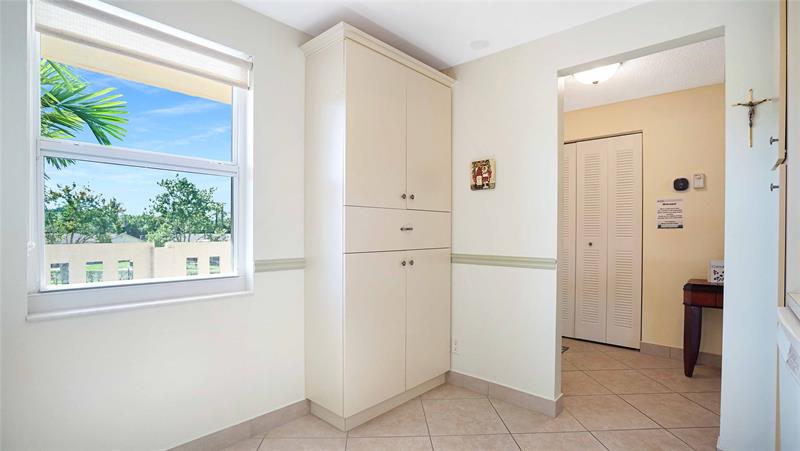 Image 21 of 41 For 441 3rd St  201