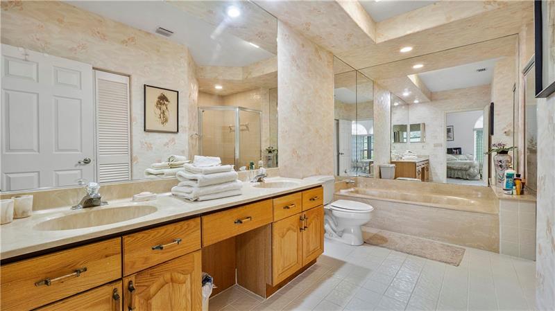 Image 9 of 15 For 17210 Boca Club Blvd  103