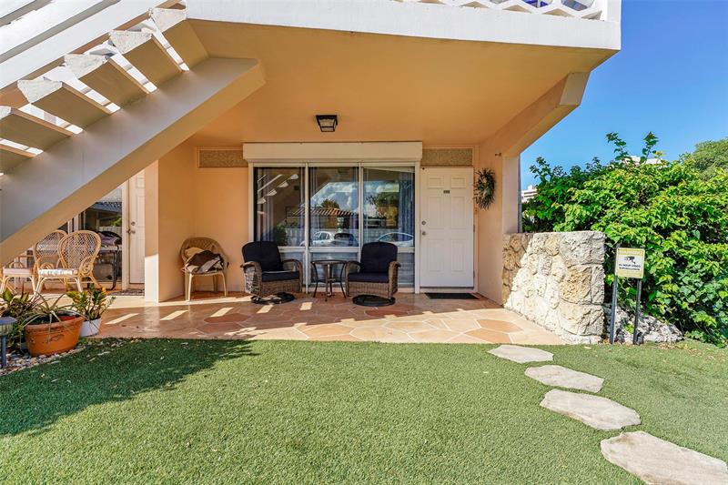 Image 4 of 22 For 4627 Bougainvilla Dr  1a
