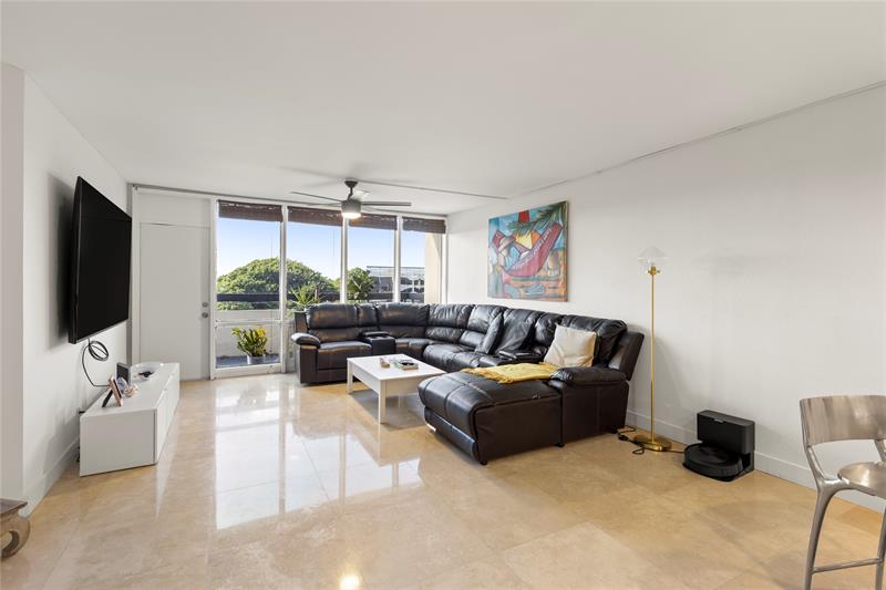 Image 10 of 27 For 1401 Federal Hwy  510