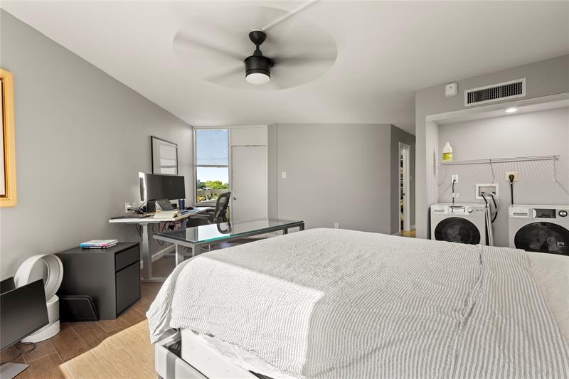 Image 17 of 27 For 1401 Federal Hwy  510