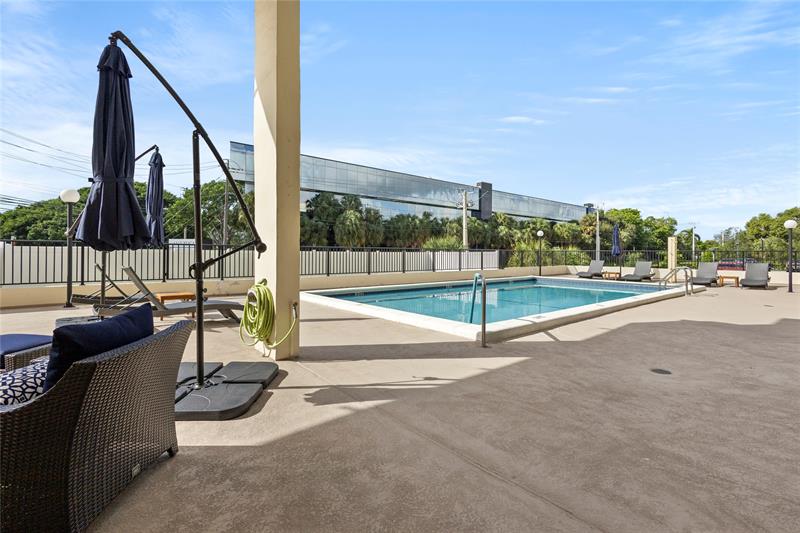 Image 26 of 27 For 1401 Federal Hwy  510