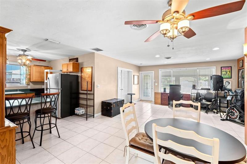 Image 11 of 29 For 271 8th Ave  