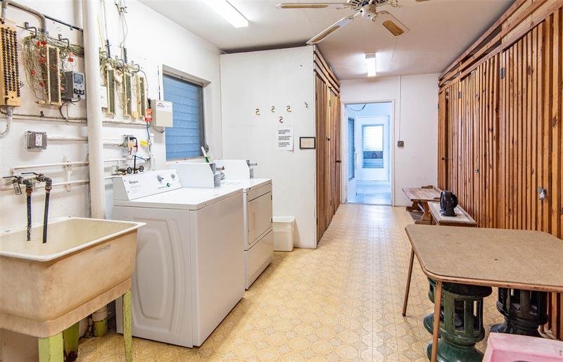 Image 6 of 18 For 651 Pine Dr  201