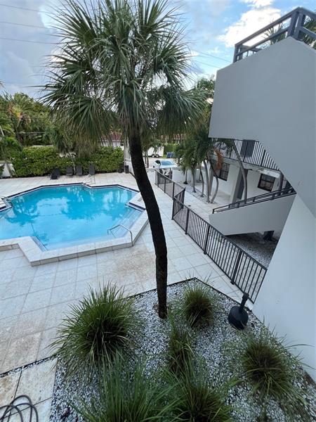 Image 10 of 22 For 2100 33rd Ave  1-1 A