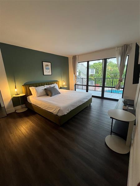 Image 6 of 22 For 2100 33rd Ave  1-1 A