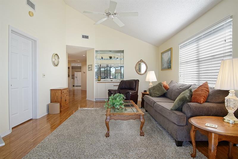 Image 6 of 31 For 6081 Landing Way  9