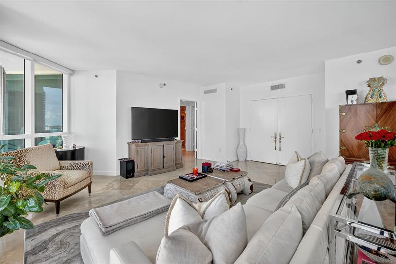 Image 14 of 48 For 101 Fort Lauderdale Beach Blvd  1706