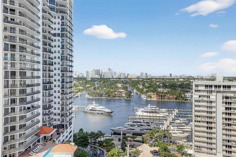 Image 21 of 48 For 101 Fort Lauderdale Beach Blvd  1706