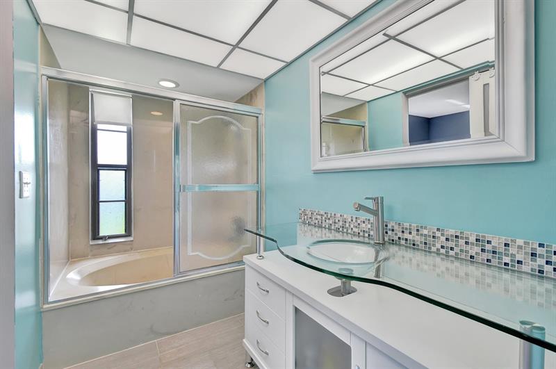 Image 14 of 22 For 9300 8th Street  303