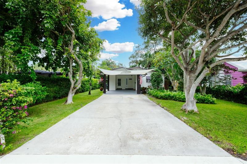 Details for 718 Lakeside Dr, Lake Worth Beach, FL 33460