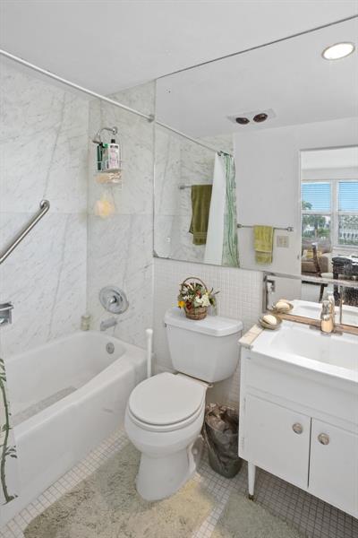 Image 22 of 28 For 3300 36th St  201