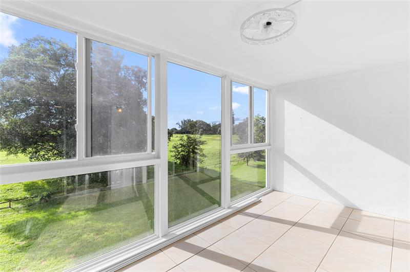 Image 10 of 45 For 3031 Ventnor H  3031