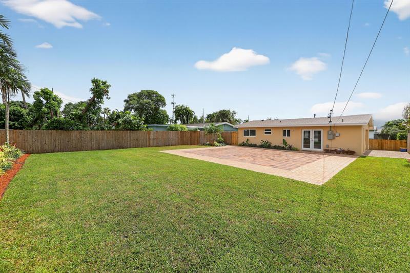 Image 34 of 41 For 245 3rd St  