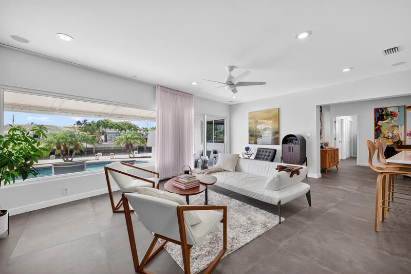 Image 11 of 60 For 2720 59th St