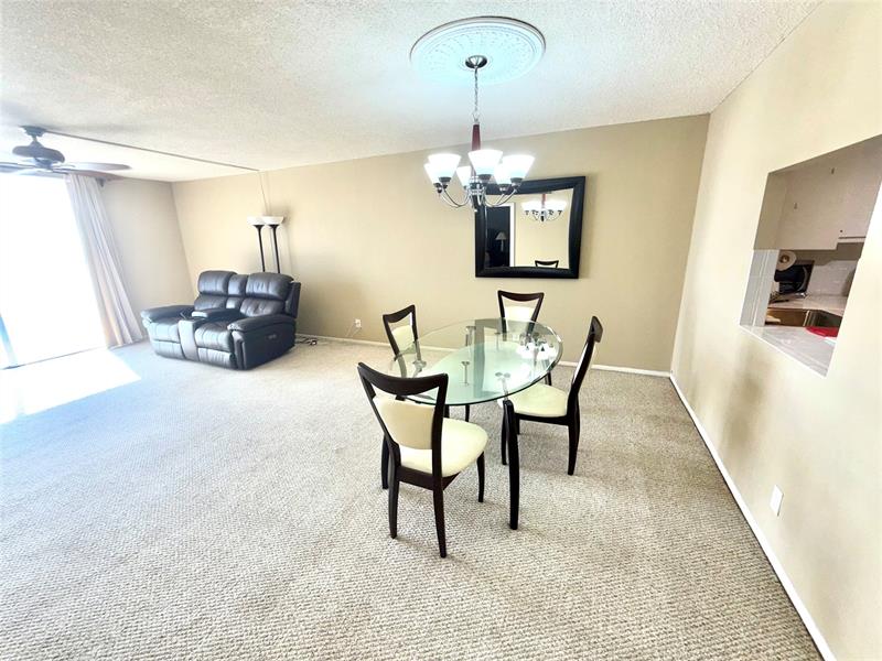 Image 6 of 17 For 427 Golden Isles Dr  14b