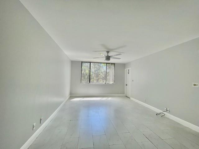 Image 11 of 14 For 8592 Sunrise Blvd  211