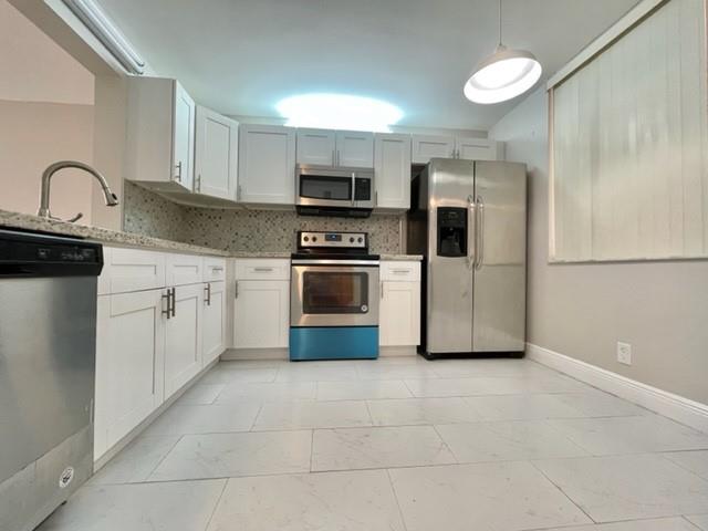 Image 4 of 14 For 8592 Sunrise Blvd  211
