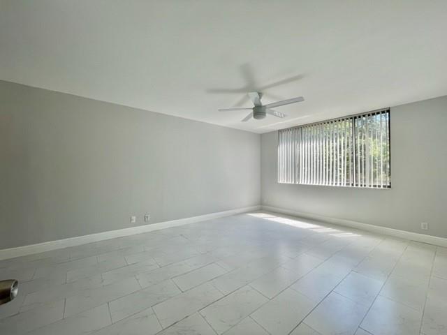 Image 9 of 14 For 8592 Sunrise Blvd  211