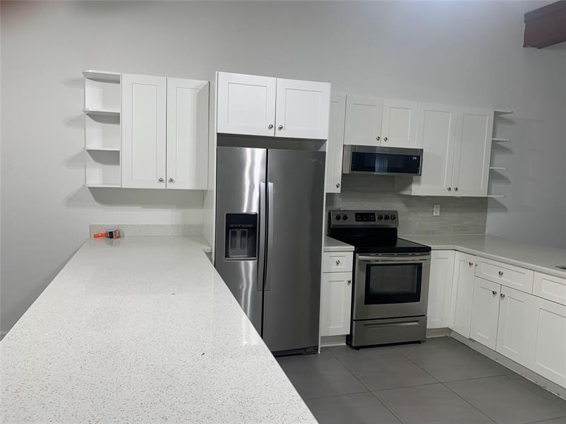 Image 14 of 16 For 10001 36th St  A