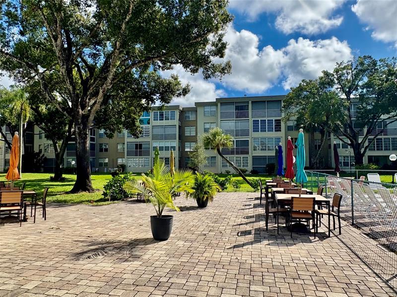 Image 18 of 20 For 2998 48th Ter  431