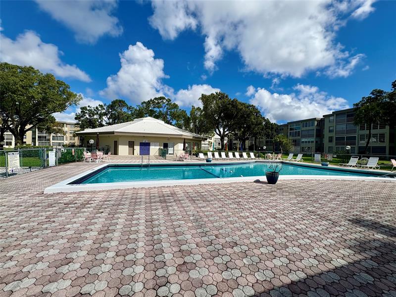 Image 20 of 20 For 2998 48th Ter  431