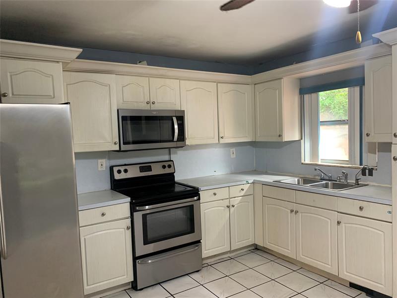 Image 6 of 7 For 1080 14th St