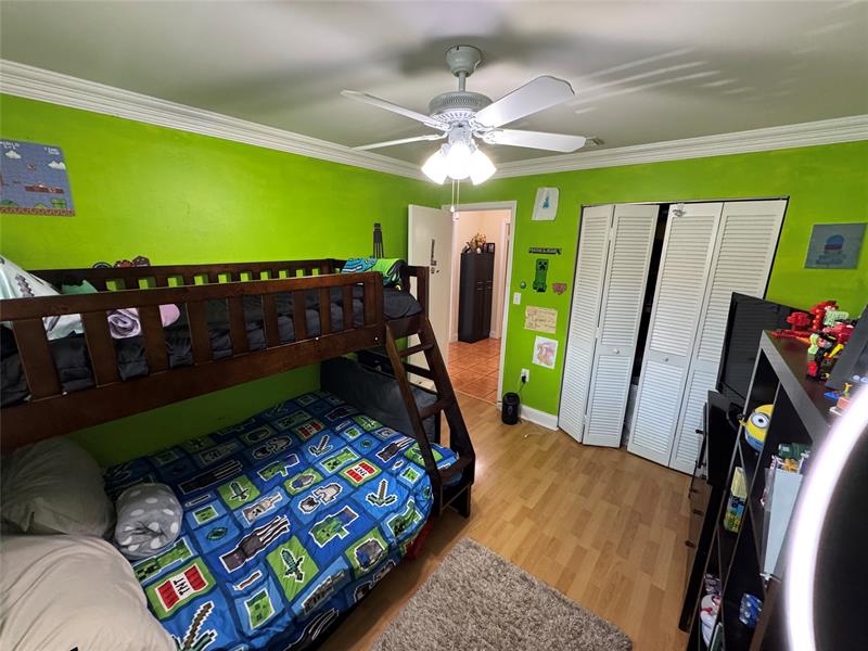 Image 26 of 37 For 718 88th Ter  718