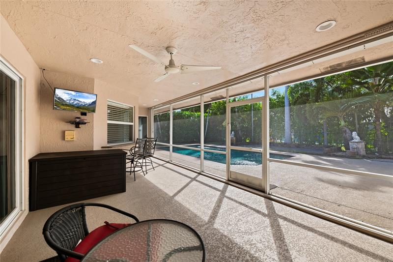 Image 17 of 35 For 5680 88th Ter