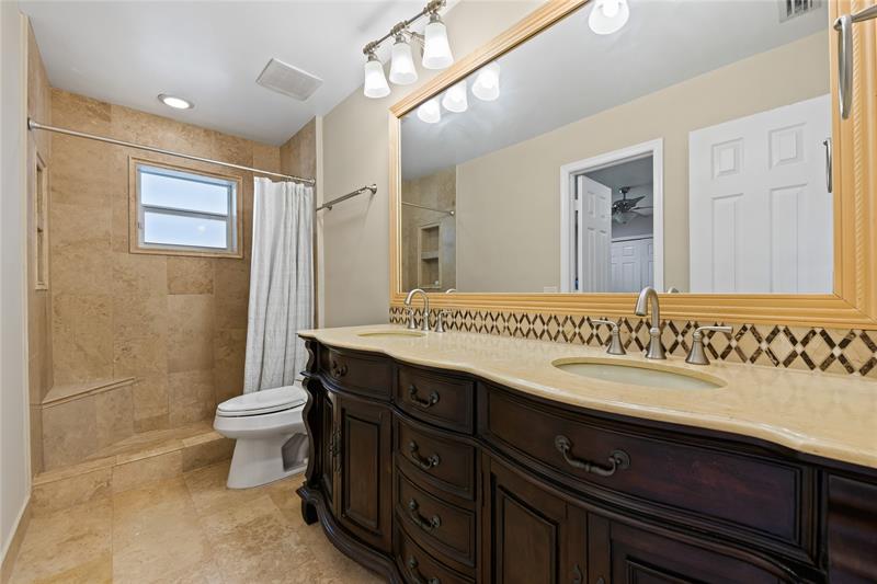 Image 26 of 35 For 5680 88th Ter